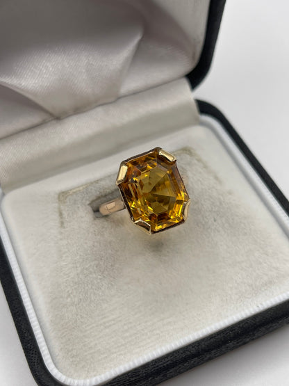 9ct gold citrine ring