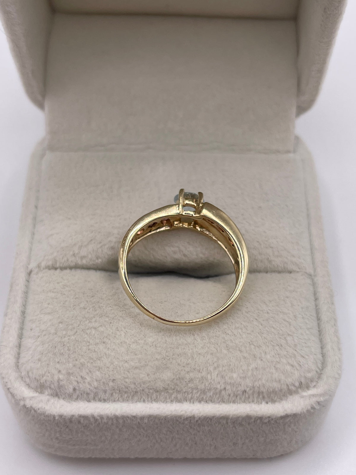9ct gold aquamarine and pink sapphire ring