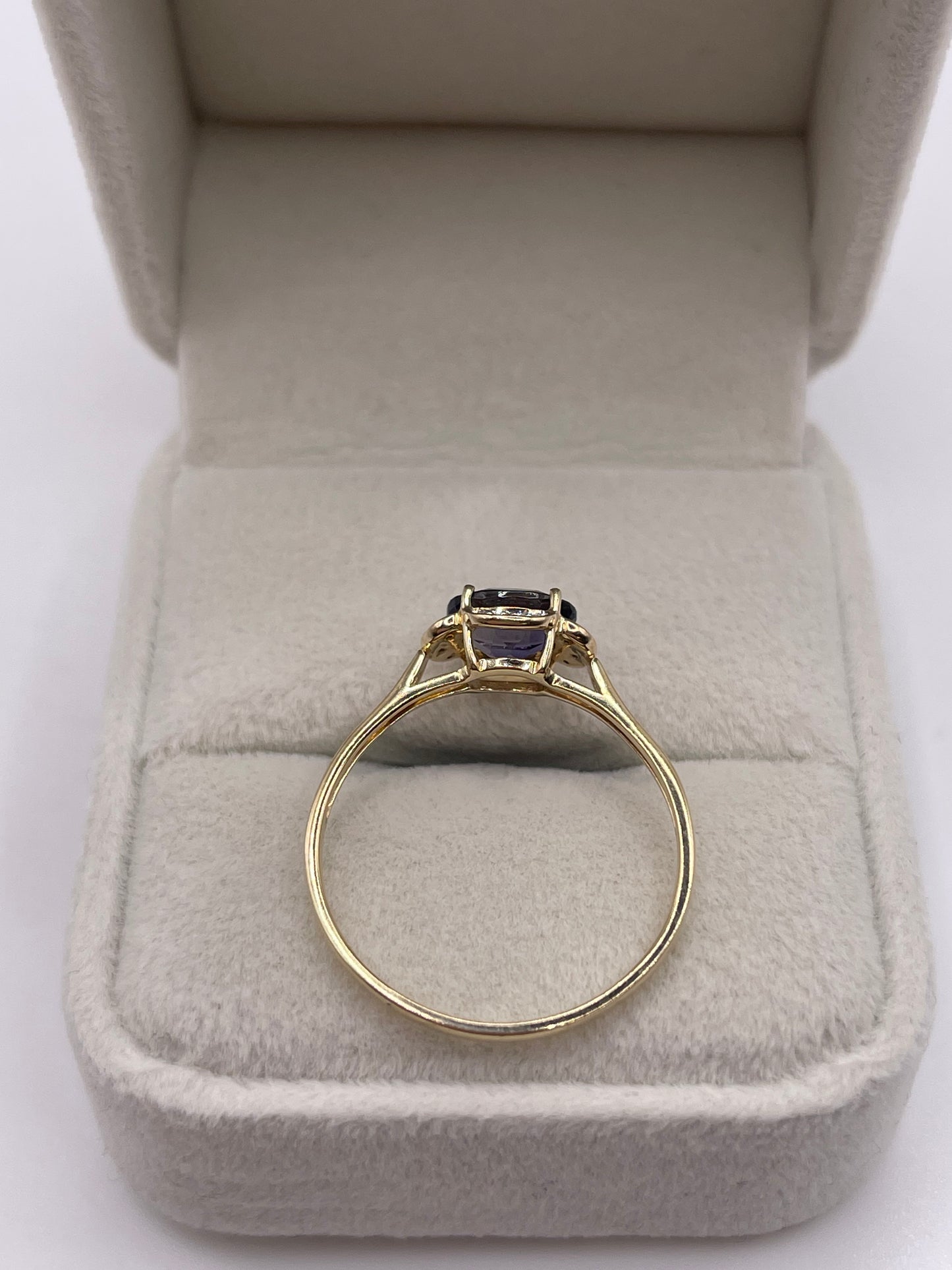 9ct gold iolite and diamond ring