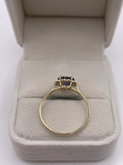 9ct gold iolite and diamond ring