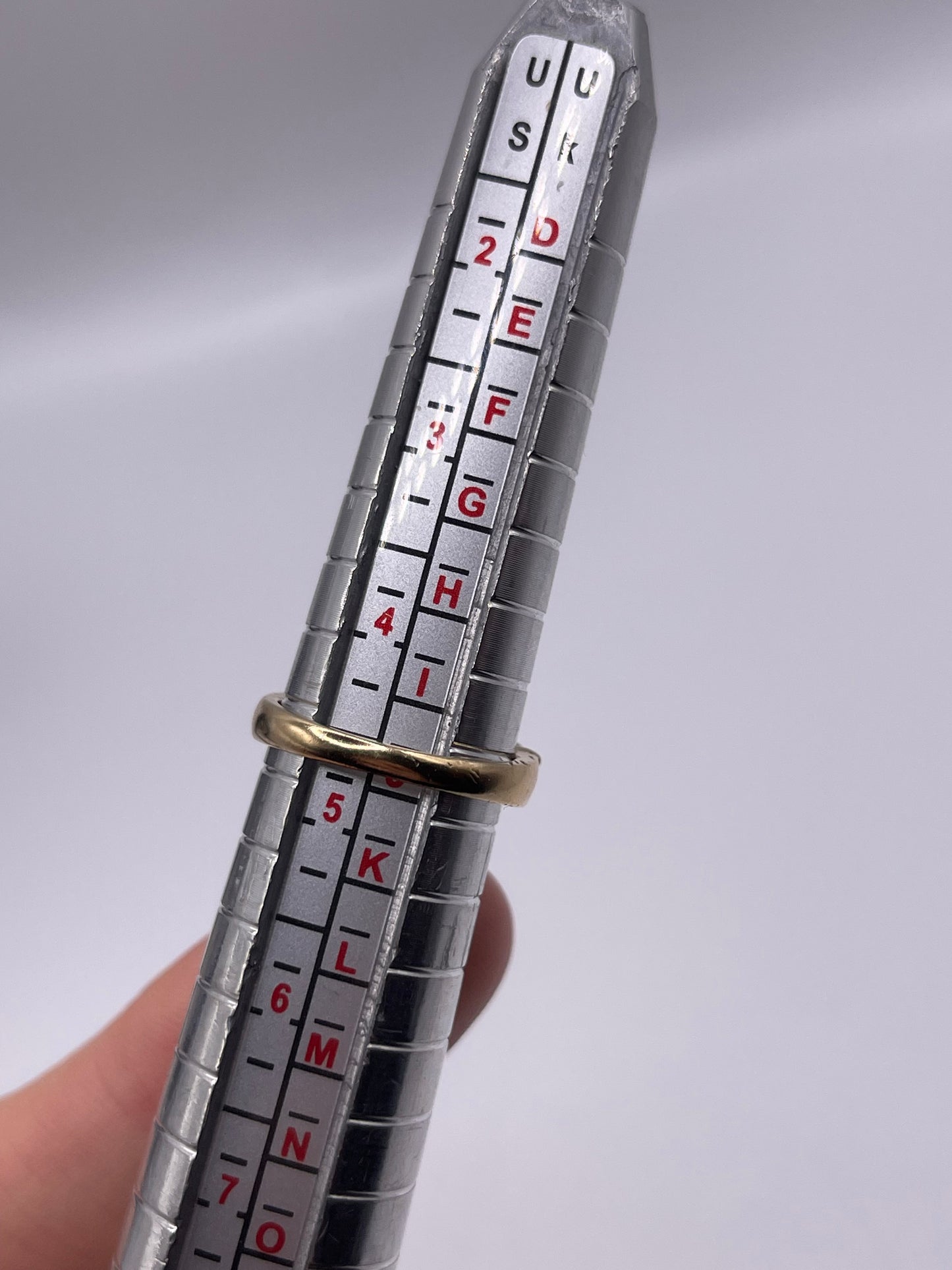 9ct gold ruby and diamond ring