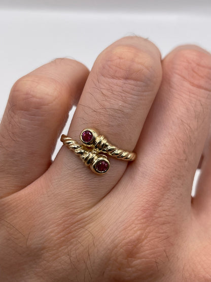 9ct gold pink topaz torque ring