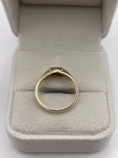 9ct gold onyx ring