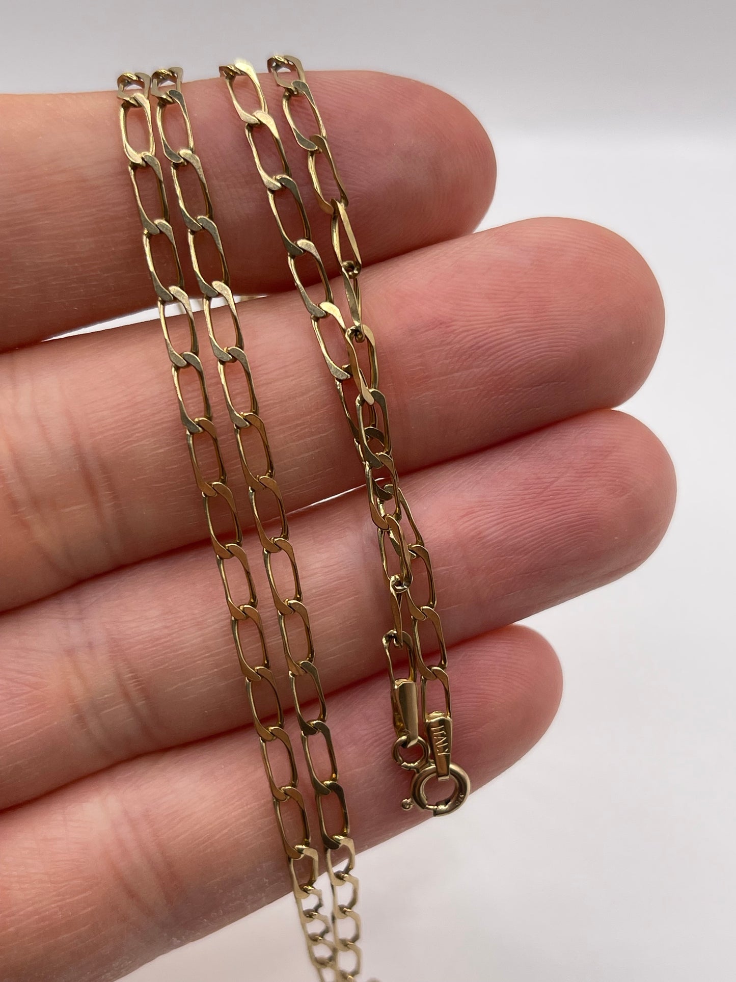 9ct gold chain 134
