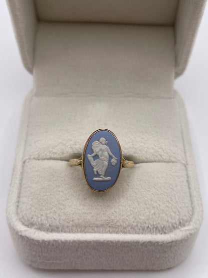 9ct gold Wedgwood cameo ring