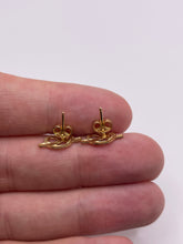 Load image into Gallery viewer, 18ct gold knot earrings
