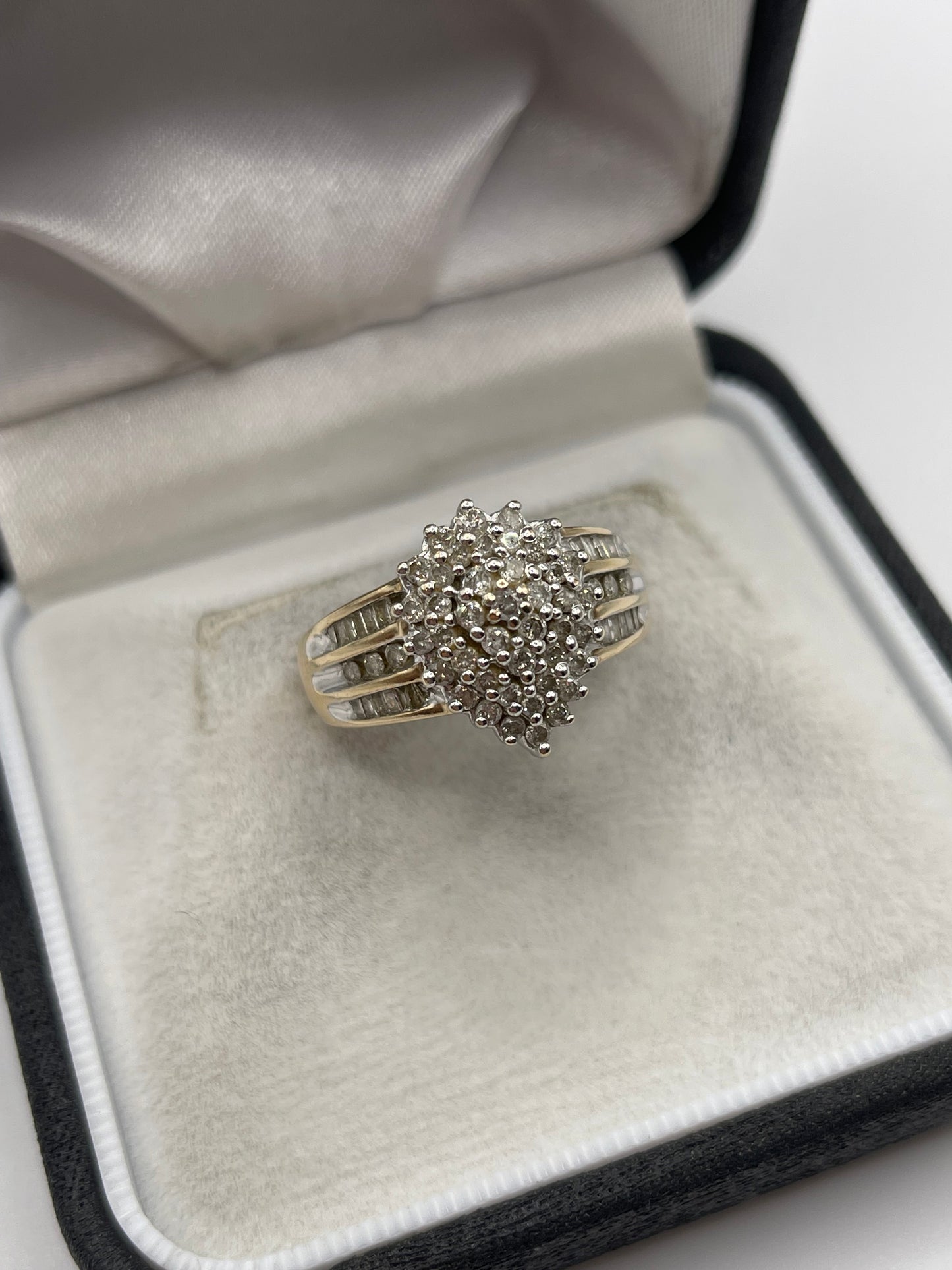 9ct gold 1ct diamond cluster ring