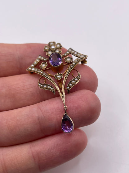 Antique 9ct gold amethyst and pearl pendant