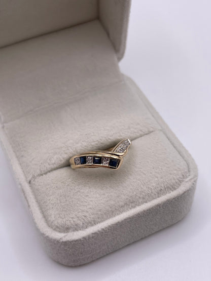 9ct gold sapphire and diamond ring
