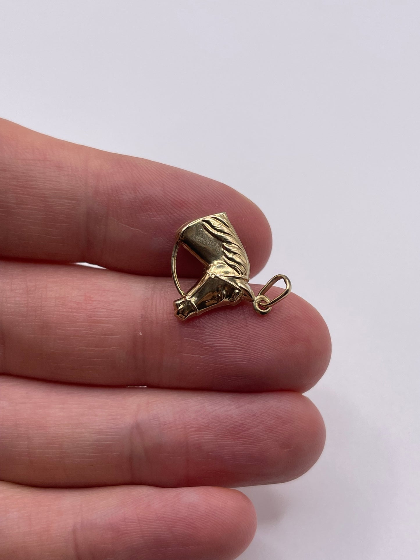 9ct gold horse charm