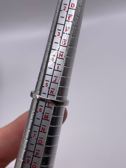 9ct white gold pink sapphire and diamond ring