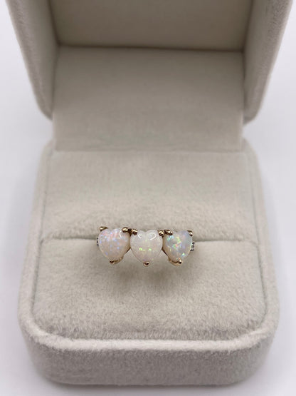 9ct gold opal ring and diamond ring