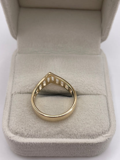 9ct gold wishbone ring