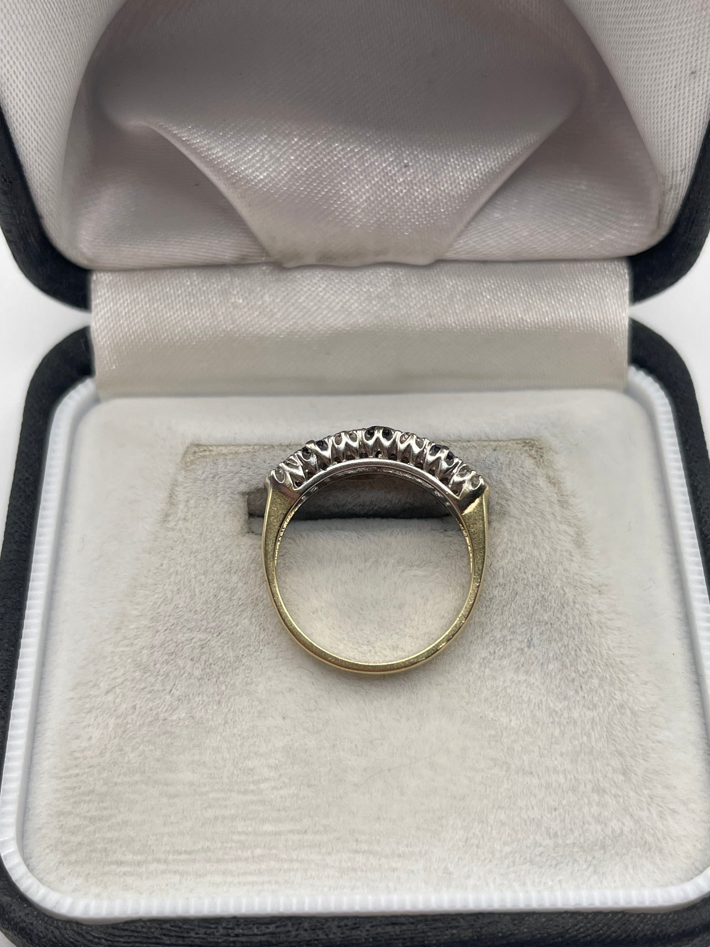 9ct gold sapphire and diamond ring