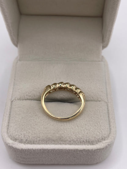 9ct gold diamond ring