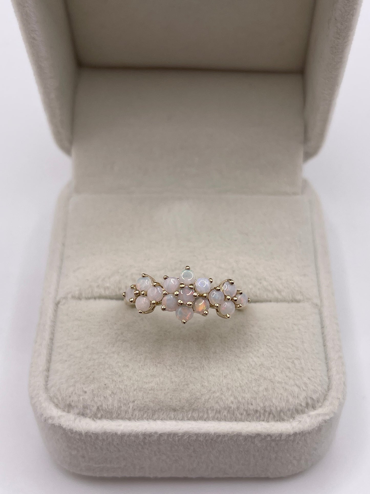 9ct gold opal cluster ring