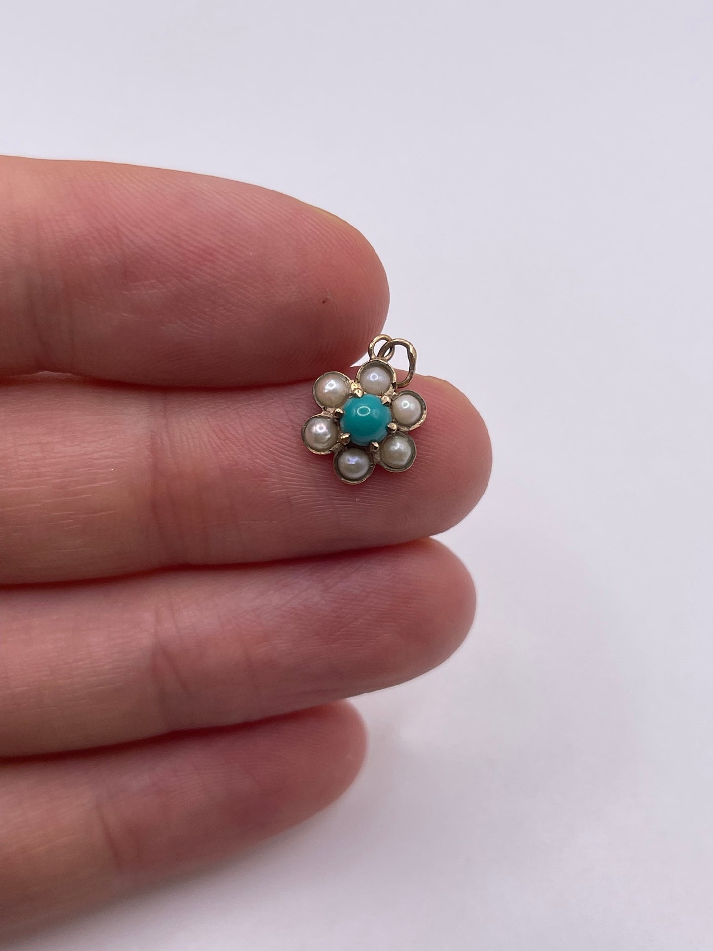 9ct gold turquoise and pearl pendant