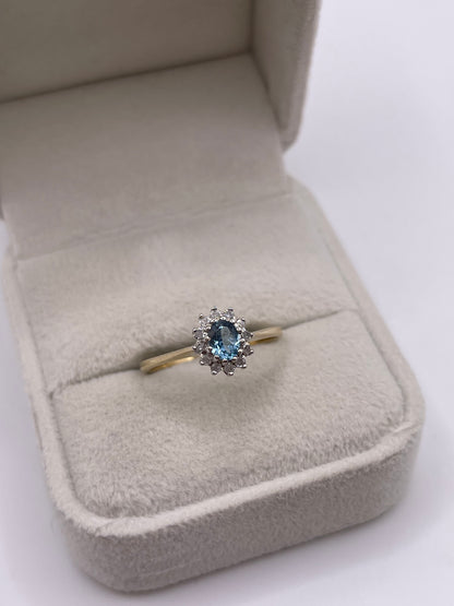 9ct gold topaz and diamond ring