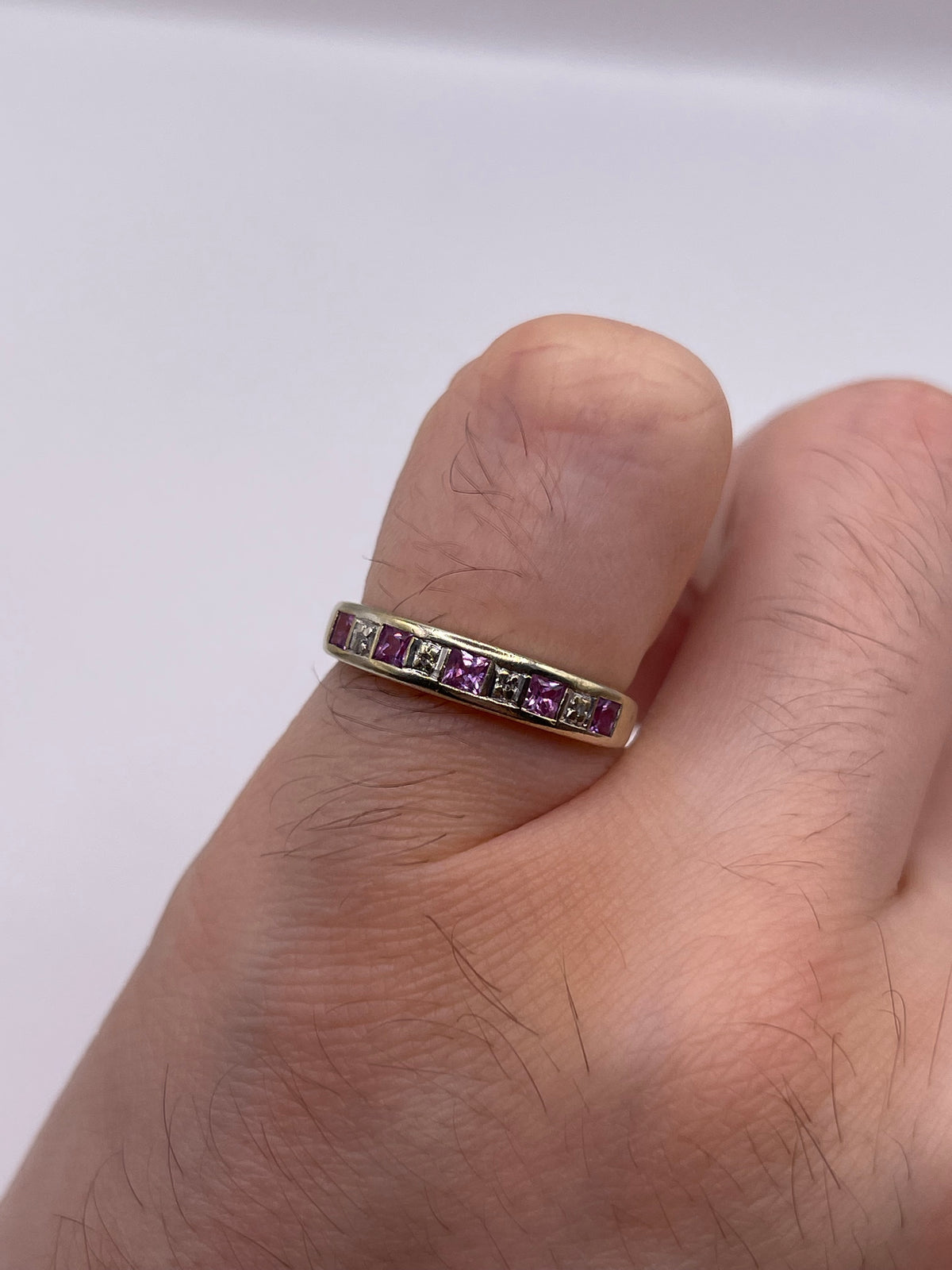 9ct white gold pink sapphire and diamond ring
