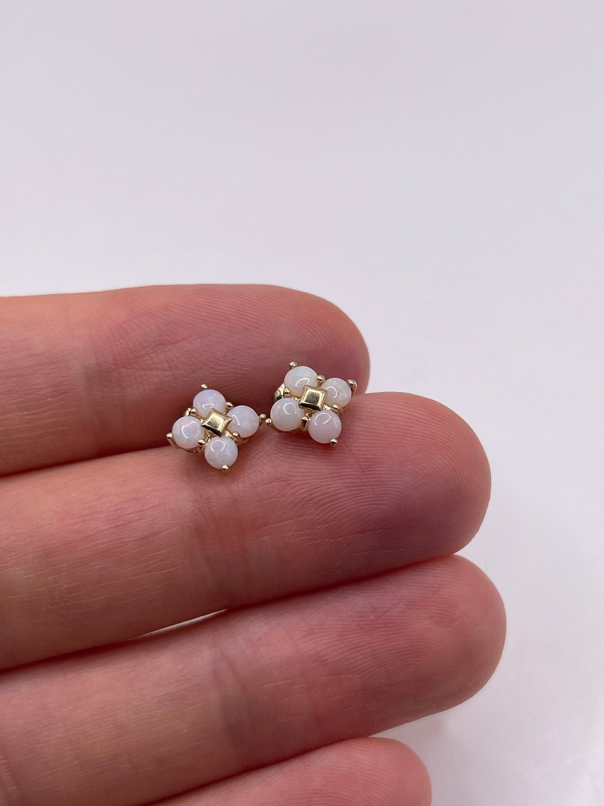 9ct gold opal earrings