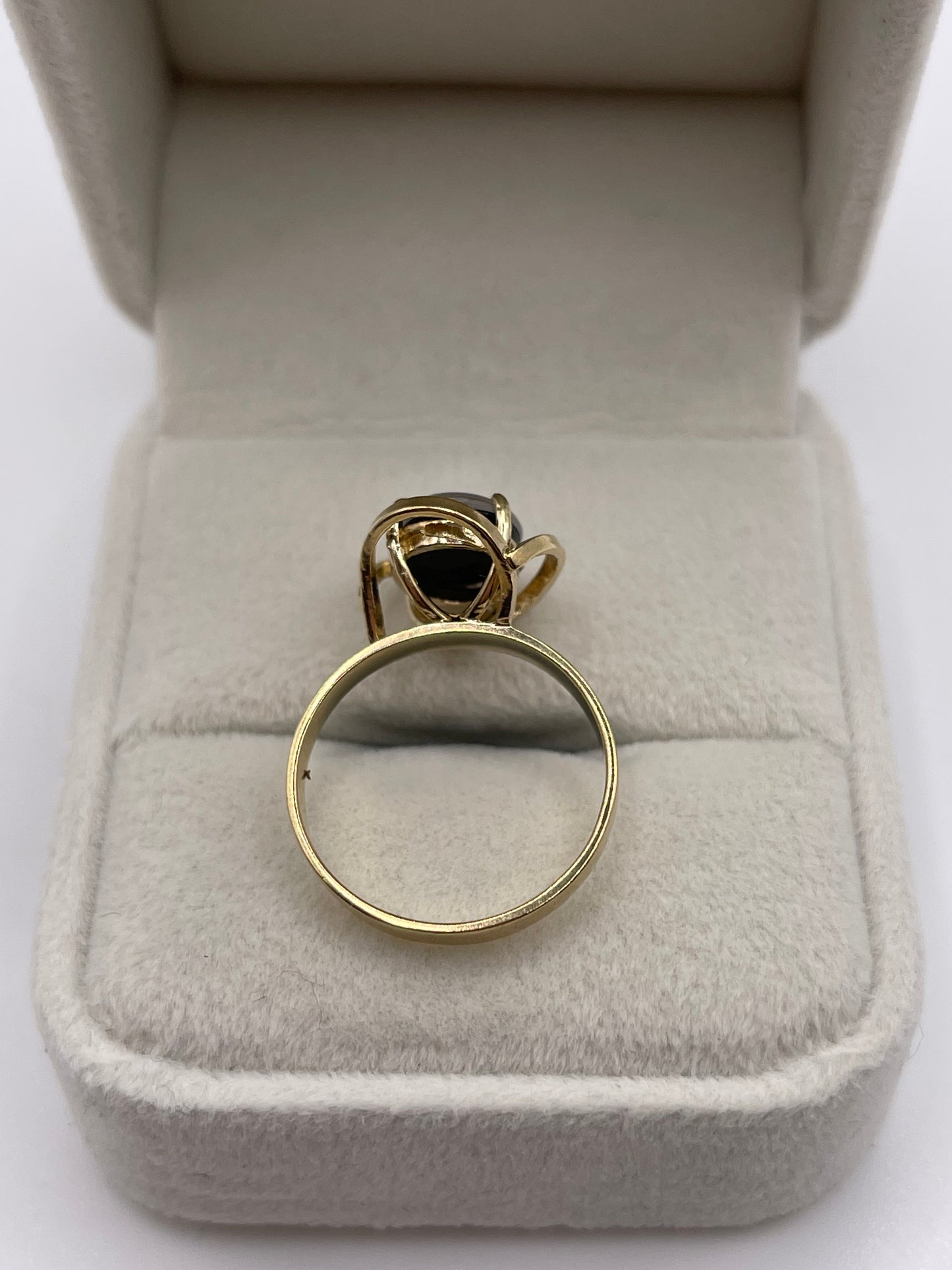 9ct gold opal triplet ring