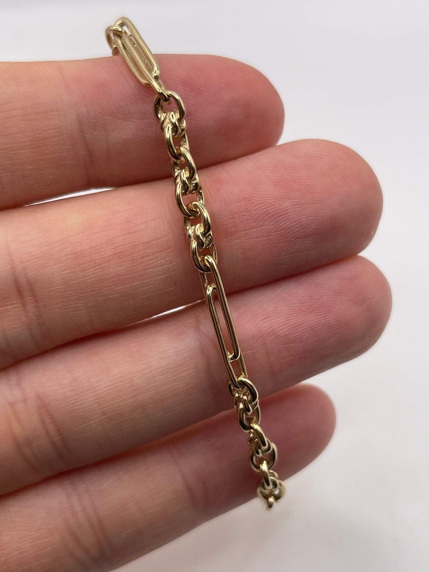 9ct gold bracelet