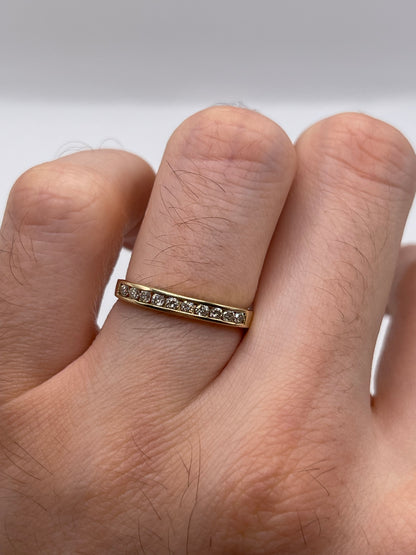 9ct gold diamond ring