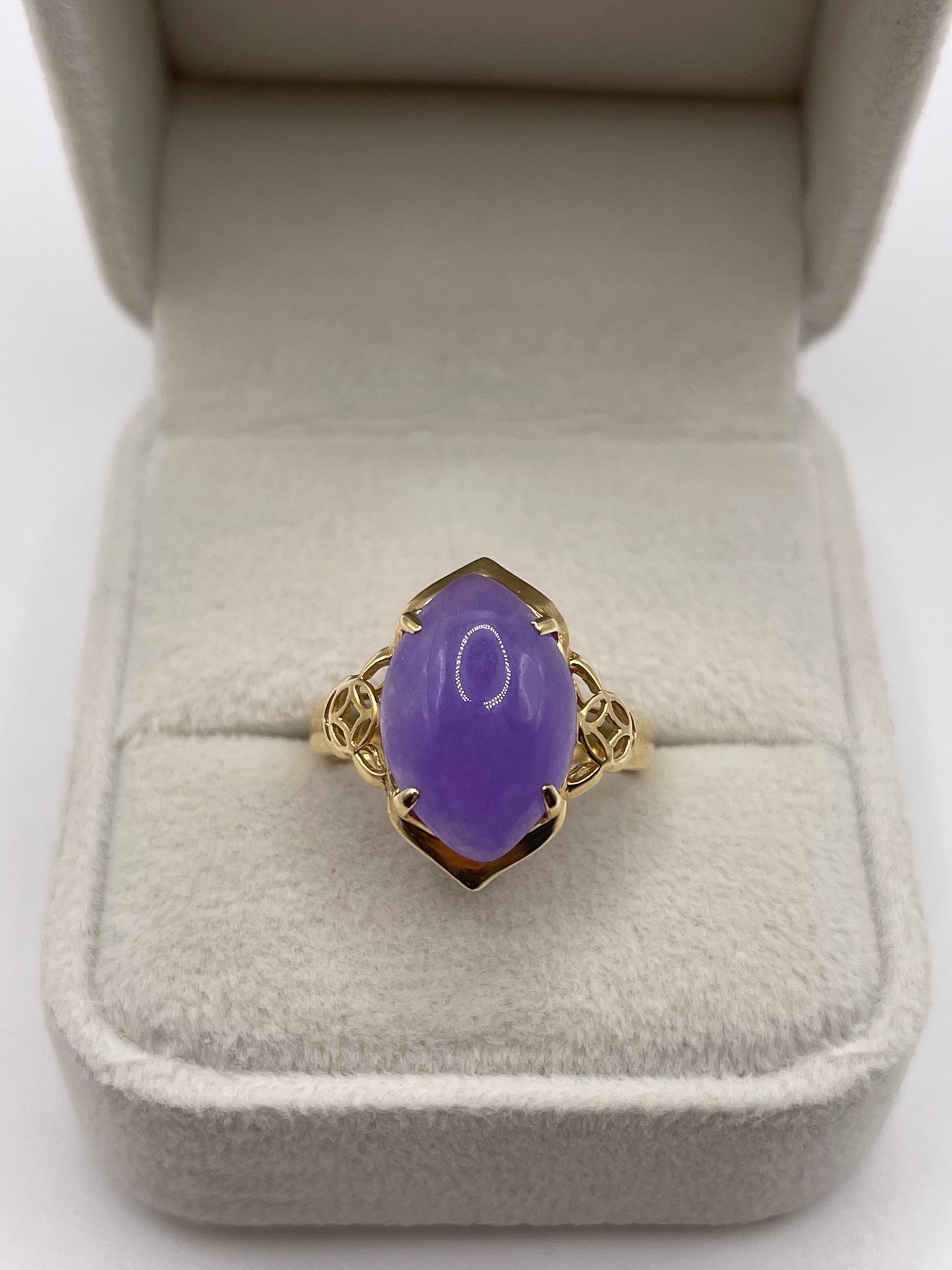 14ct gold jade ring