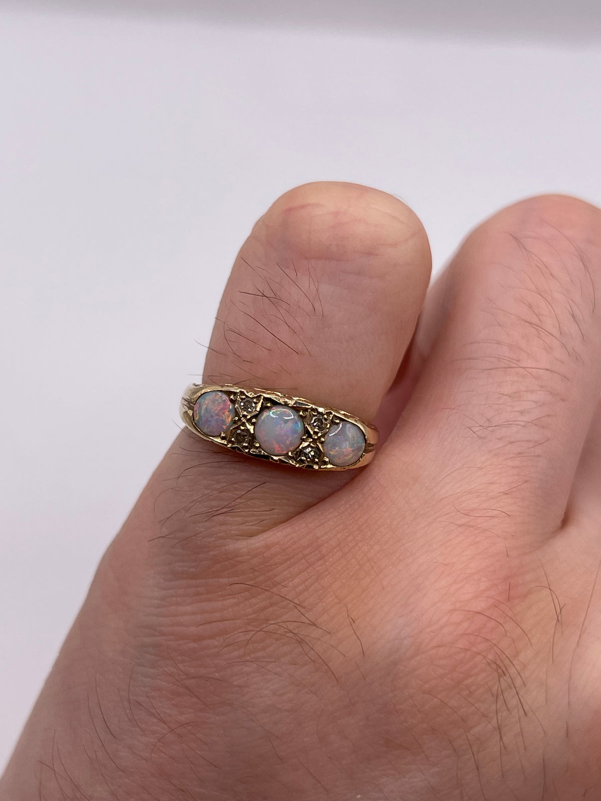 9ct gold opal and diamond ring