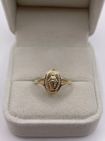 9ct gold st Mary ring