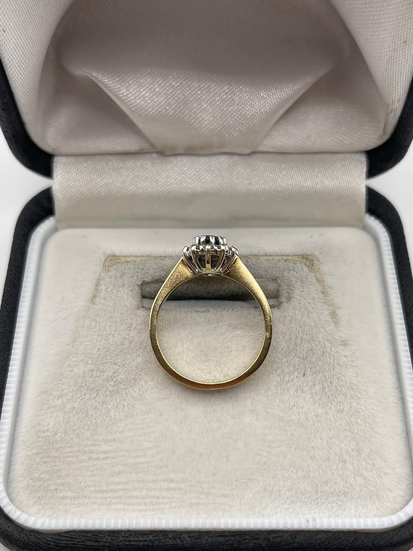 9ct gold topaz and diamond ring