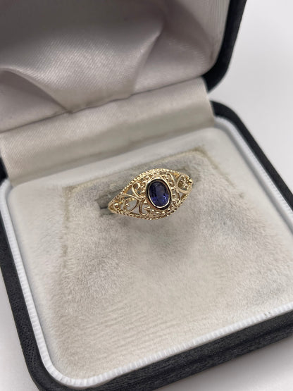 9ct gold iolite ring