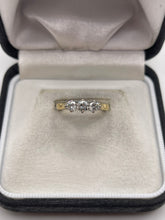 Load image into Gallery viewer, 18ct gold 50 point diamond ring
