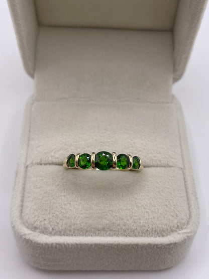 9ct gold diopside ring