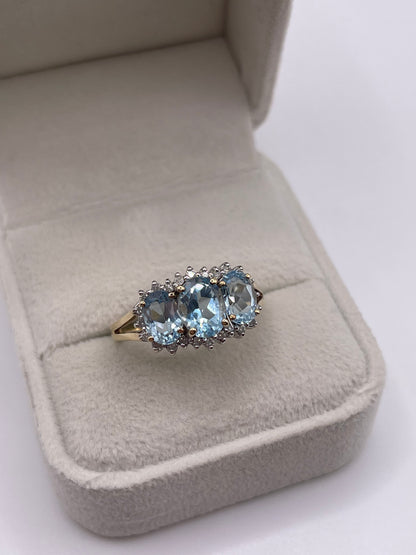 9ct gold topaz and diamond ring