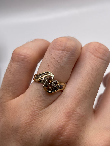 9ct gold cognac diamond cluster ring