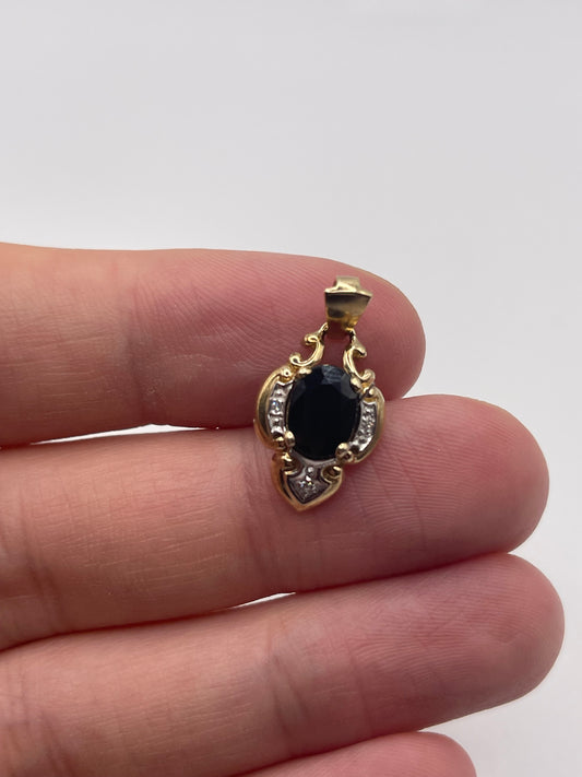 9ct gold sapphire and diamond pendant