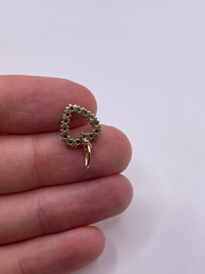 9ct gold sapphire heart pendant