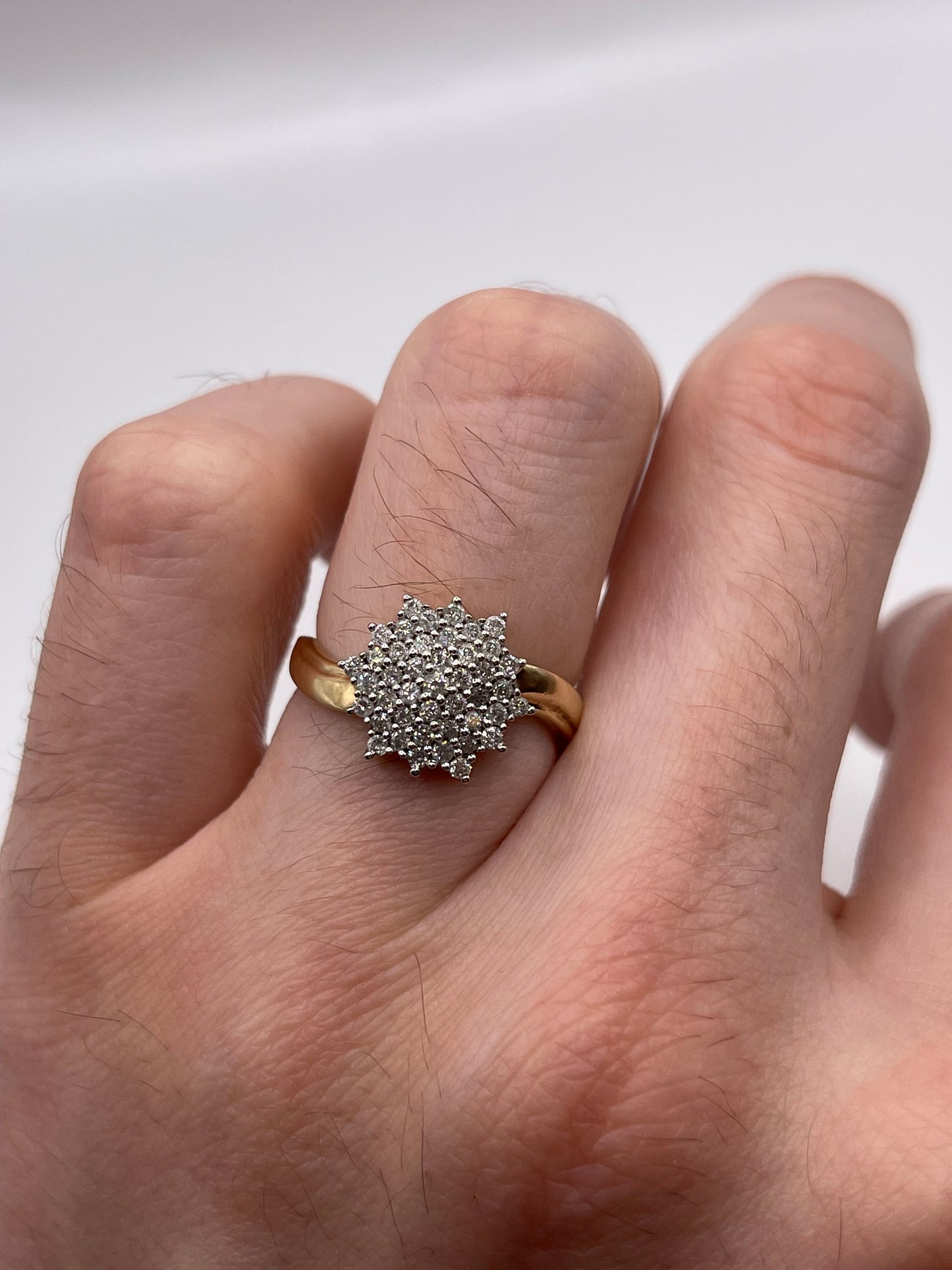 9ct gold diamond cluster ring