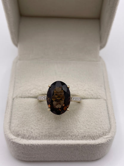 9ct gold Smokey quartz and diamond ring