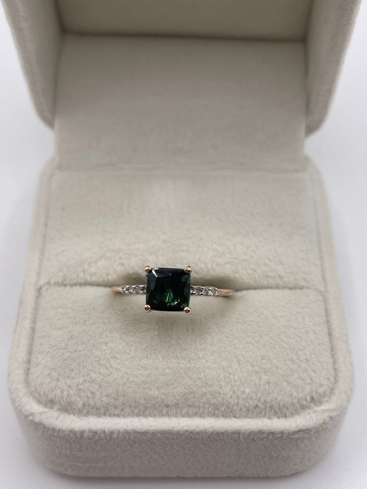 9ct gold tourmaline and diamond ring