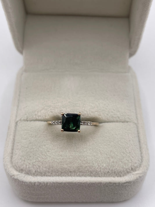 9ct gold tourmaline and diamond ring