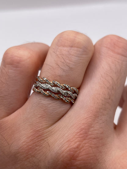 9ct two tone gold diamond ring