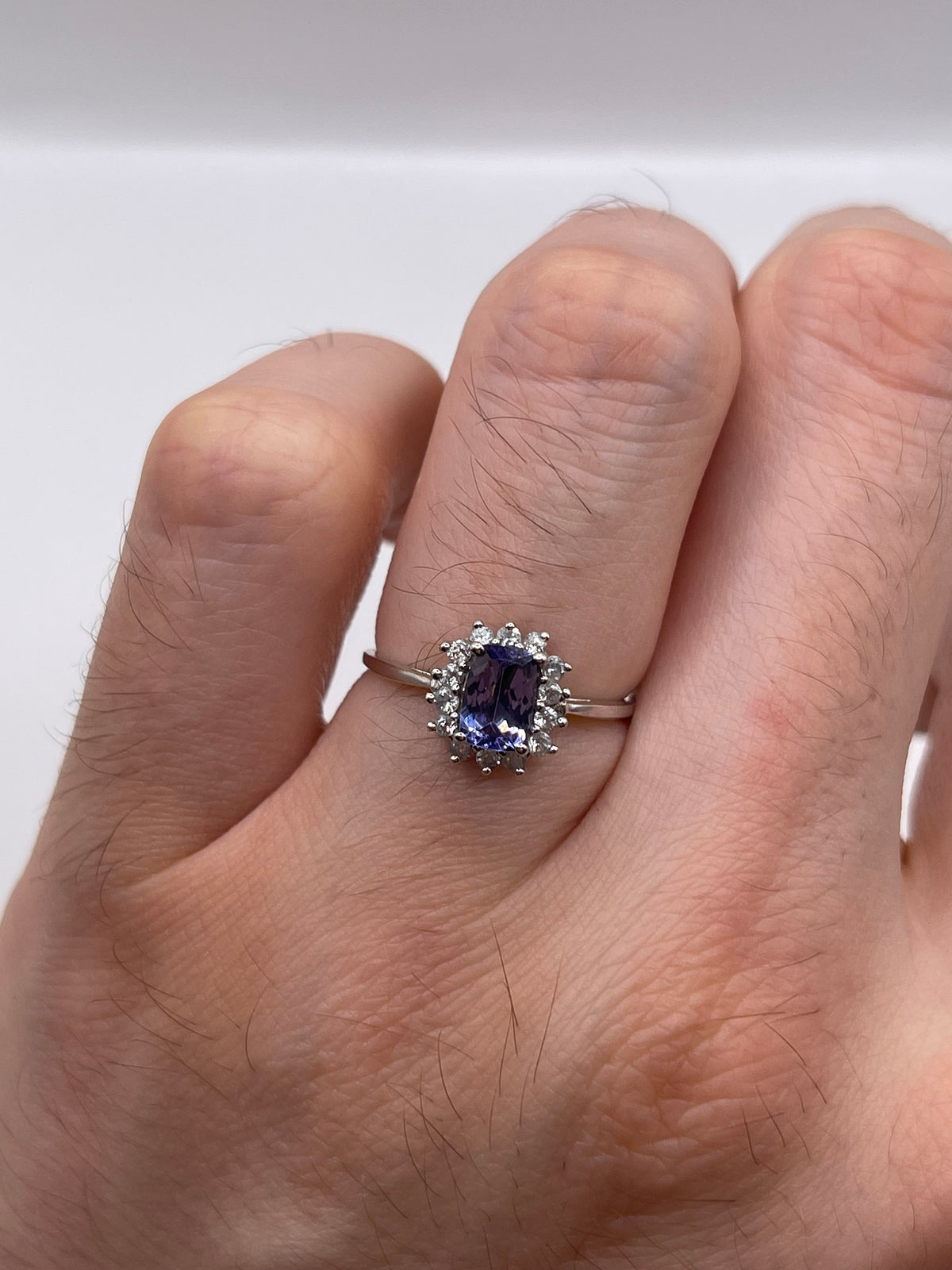 9ct white gold tanzanite and zircon ring