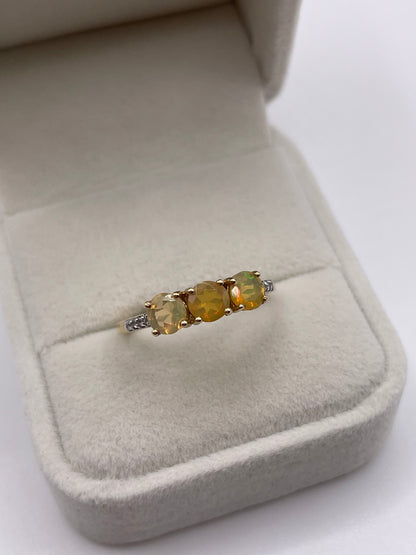 9ct gold opal and zircon ring