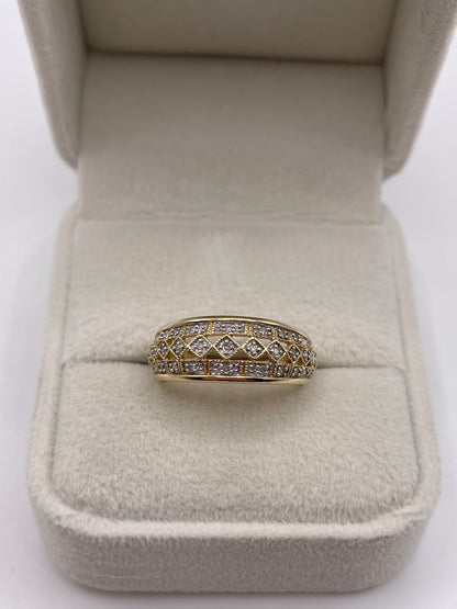 9ct gold diamond cluster ring