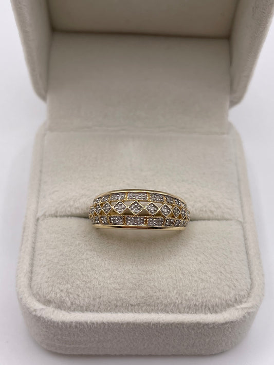 9ct gold diamond cluster ring