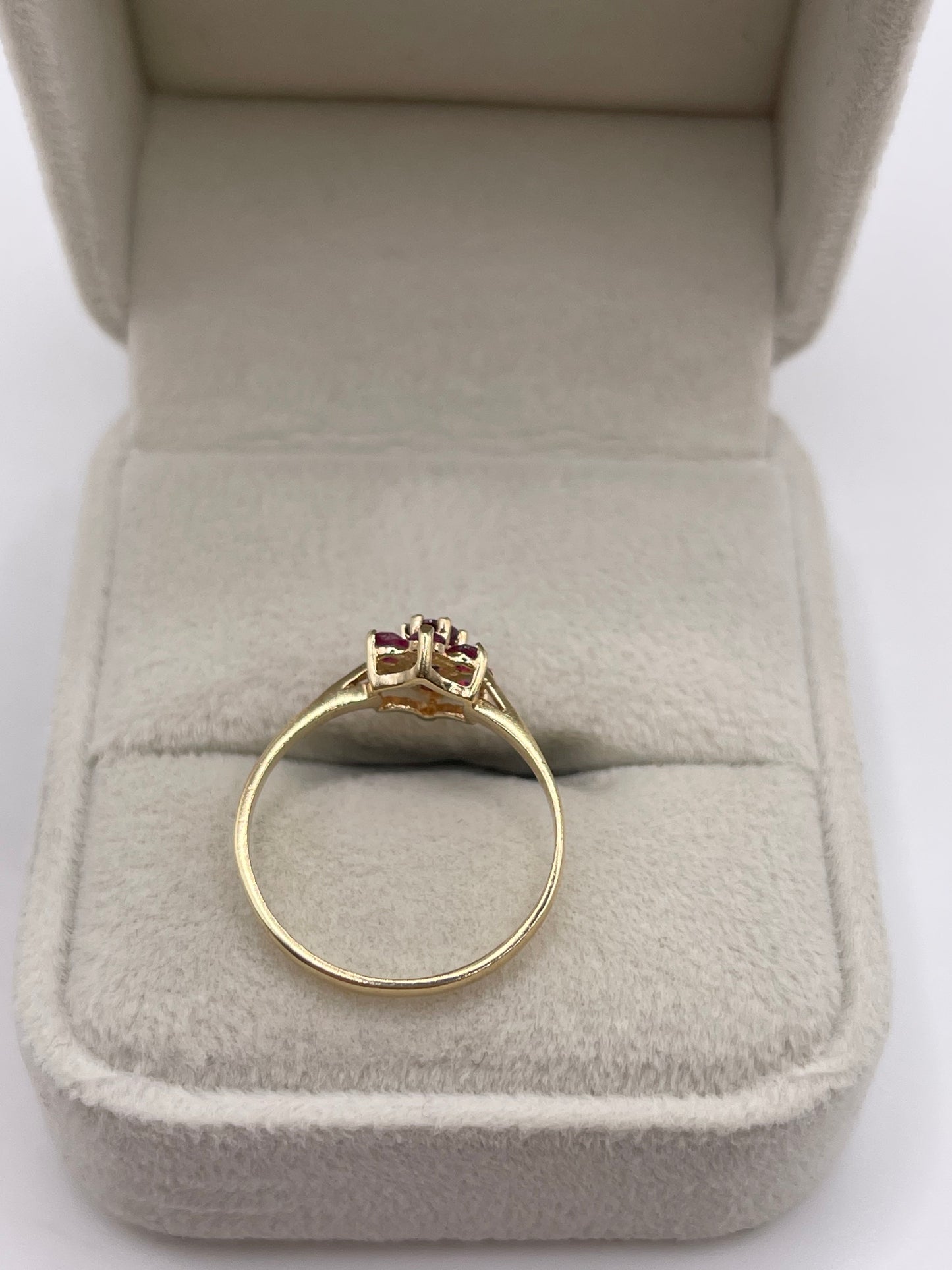 9ct gold ruby cluster ring