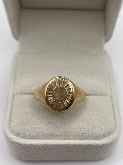 9ct gold signet ring