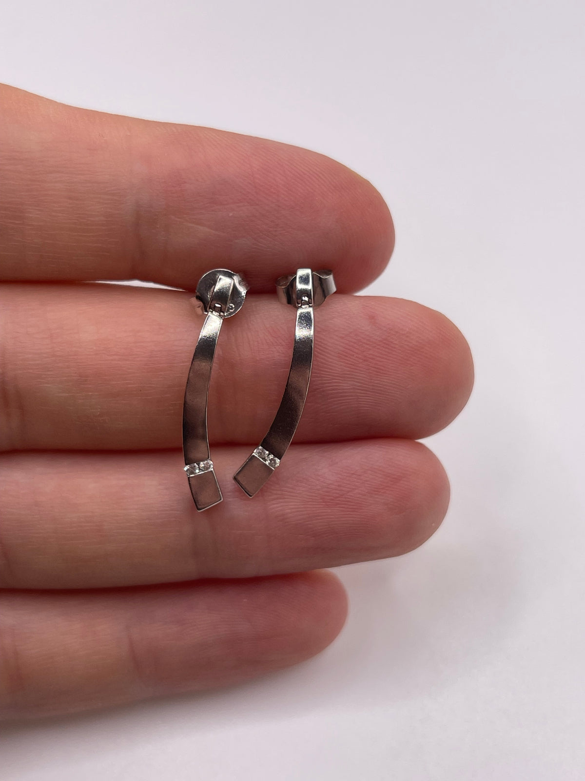 9ct white gold diamond earrings